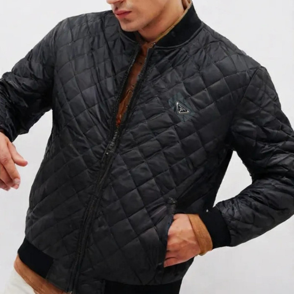 Men's Slim Fit Lightweight Quilted Bomber