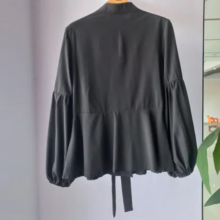 SHEIN Women's Fitted Waist Long Sleeve Button-Up Shirt |Size S